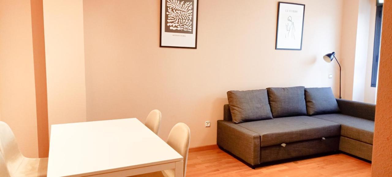 El Jardin De Astros Apartment ซาลามังกา ภายนอก รูปภาพ